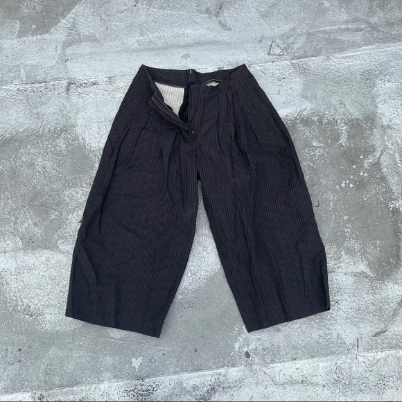 forme d'expression Cropped Pants - Picture 1 of 7